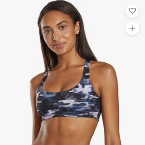 Onzie Chic Yoga Sports Bra